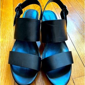Aerosoles Camera Sandals